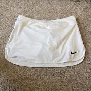 Tennis short